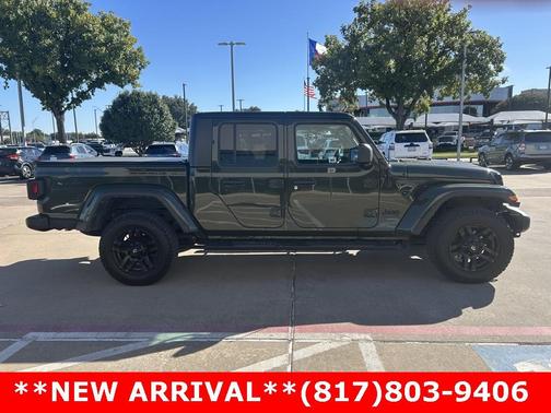 2023 Jeep Gladiator Sport