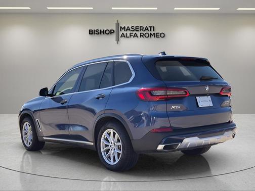 Phytonic Blue Metallic 2019 BMW X5 xDrive40i