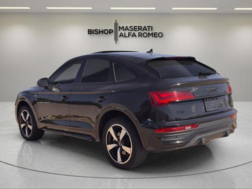 2023 Audi Q5 45 S line Prestige