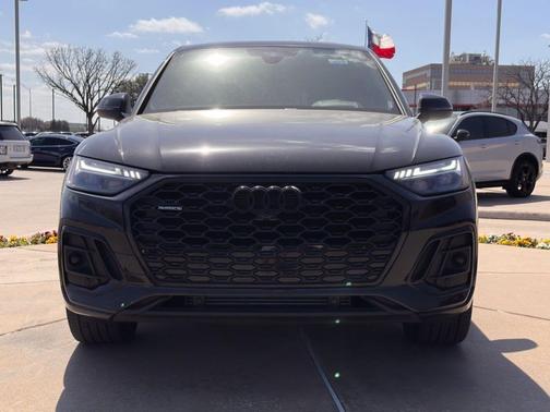2023 Audi Q5 45 S line Prestige