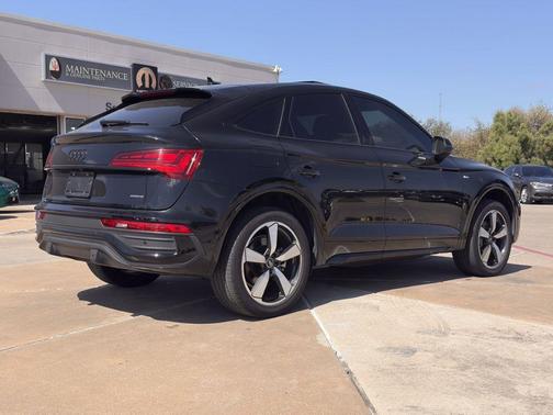 2023 Audi Q5 45 S line Prestige