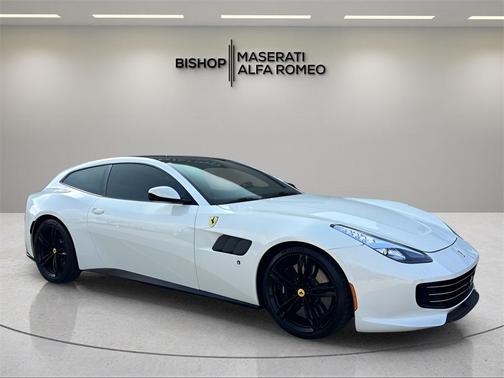 2017 Ferrari GTC4Lusso V12