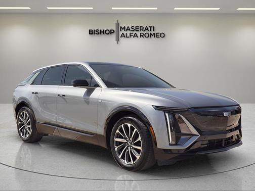 2024 Cadillac LYRIQ Sport