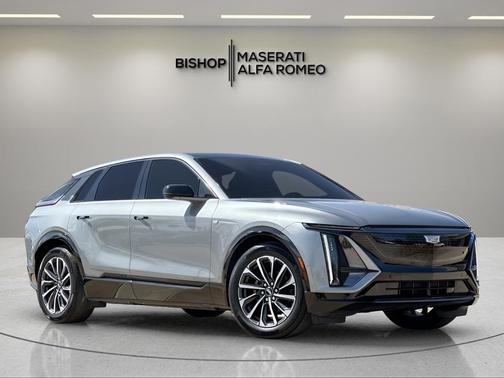 2024 Cadillac LYRIQ Sport