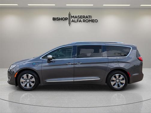 2018 Chrysler Pacifica Hybrid Limited
