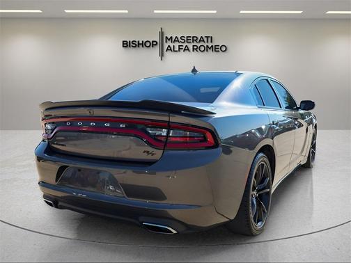 2017 Dodge Charger R/T