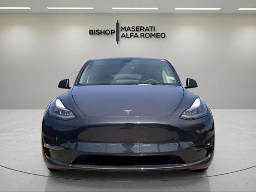 Stealth Gray 2024 Tesla Model Y Performance