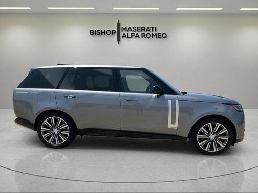2023 Land Rover Range Rover Autobiography