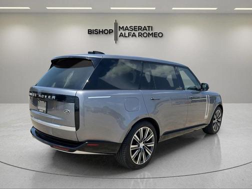 2023 Land Rover Range Rover Autobiography