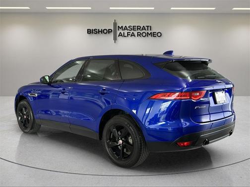 2018 Jaguar F-PACE 30t Premium