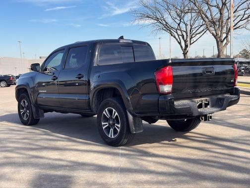 2018 Toyota Tacoma TRD Sport