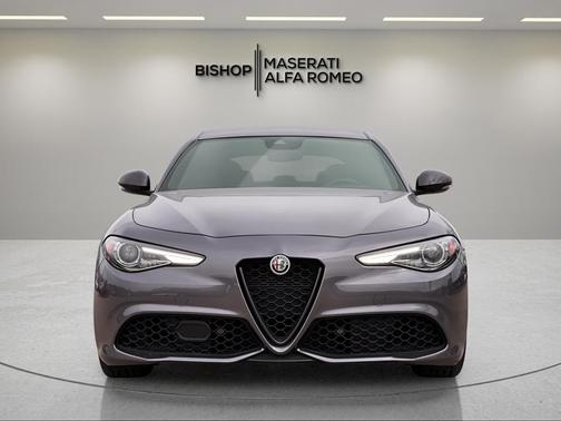 2020 Alfa Romeo Giulia Base