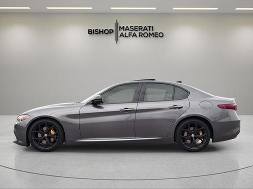 2020 Alfa Romeo Giulia Base
