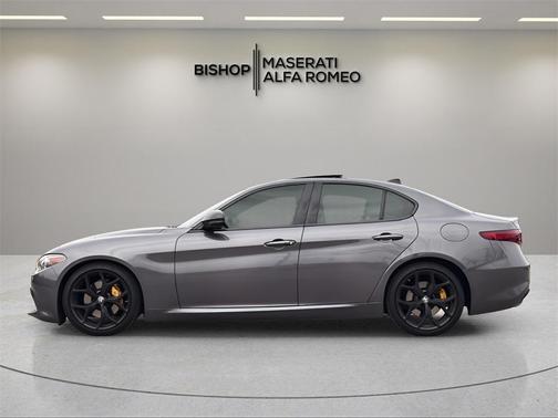 2020 Alfa Romeo Giulia Base
