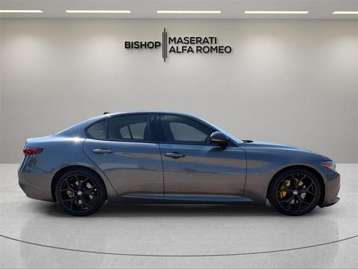 2020 Alfa Romeo Giulia Base
