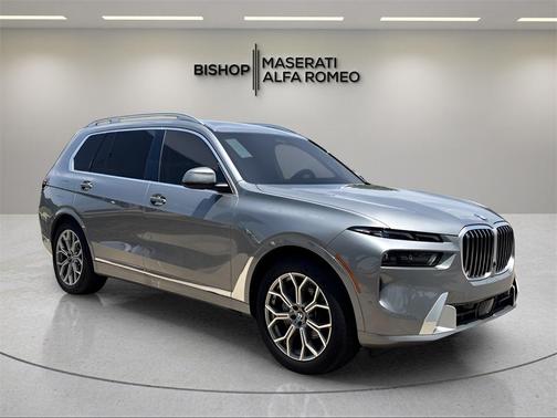 2025 BMW X7 xDrive40i