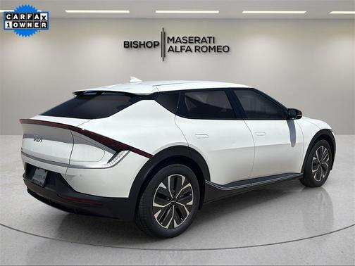 2024 Kia EV6 Light