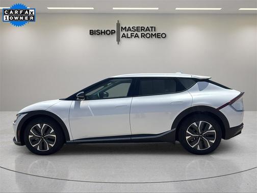 2024 Kia EV6 Light