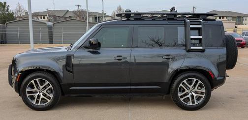 2022 Land Rover Defender 110 X-Dynamic HSE