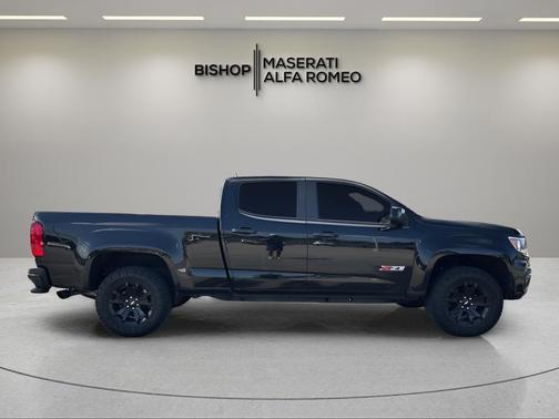 Black 2022 Chevrolet Colorado Z71