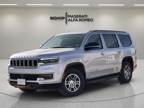 2023 Jeep Wagoneer Base