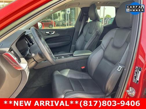 2022 Volvo XC60 B5 Inscription
