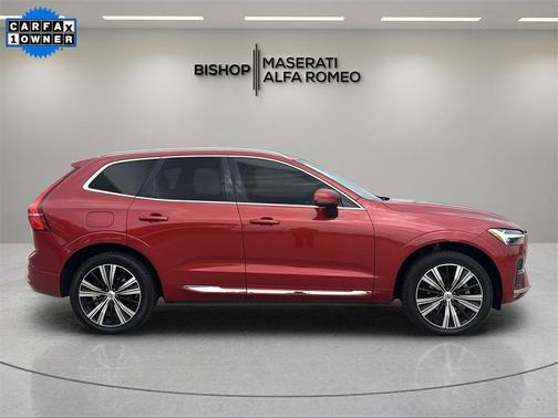 2022 Volvo XC60 B5 Inscription