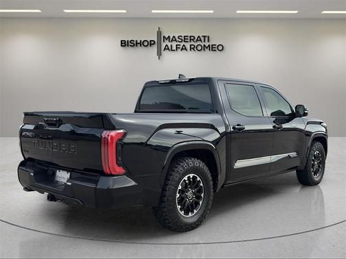 2022 Toyota Tundra Platinum