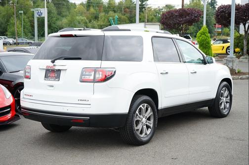2016 GMC Acadia SLT-1