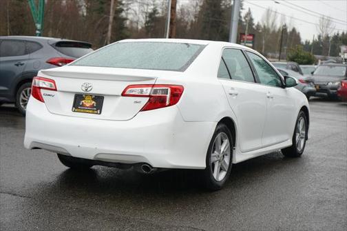 2013 Toyota Camry SE