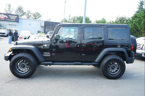 2016 Jeep Wrangler Unlimited Sport