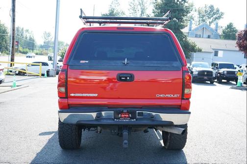 2005 Chevrolet Silverado 2500 LT H/D Crew Cab