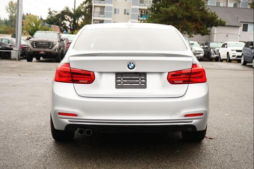 2016 BMW 328 328i