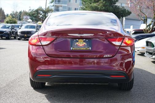 2015 Chrysler 200 LX