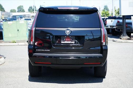 2015 Cadillac Escalade Luxury