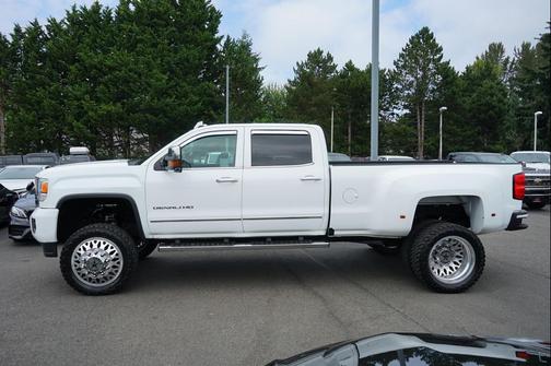 2016 GMC Sierra 3500 Denali