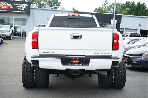 2016 GMC Sierra 3500 Denali