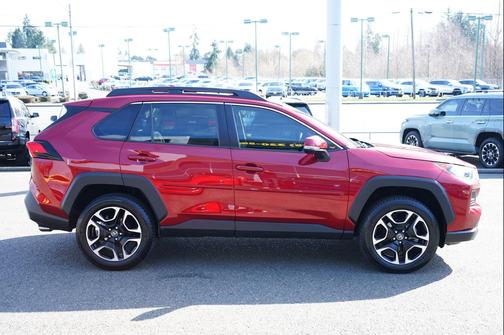 2019 Toyota RAV4 Adventure