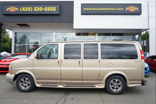 2011 GMC Savana 1500 Upfitter