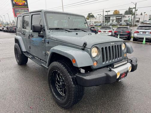 2014 Jeep Wrangler Unlimited Sahara