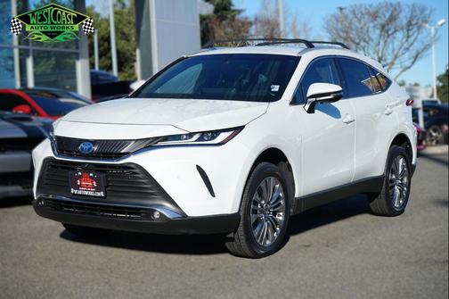 2023 Toyota Venza XLE