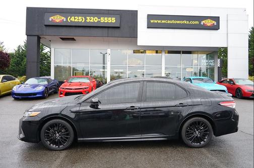 2019 Toyota Camry SE