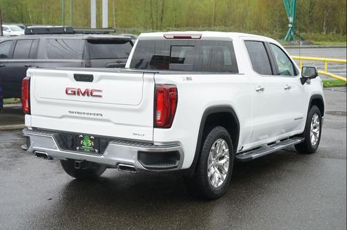 Summit White 2021 GMC Sierra 1500 SLT