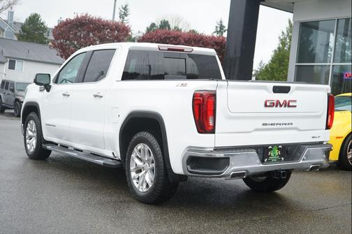 Summit White 2021 GMC Sierra 1500 SLT