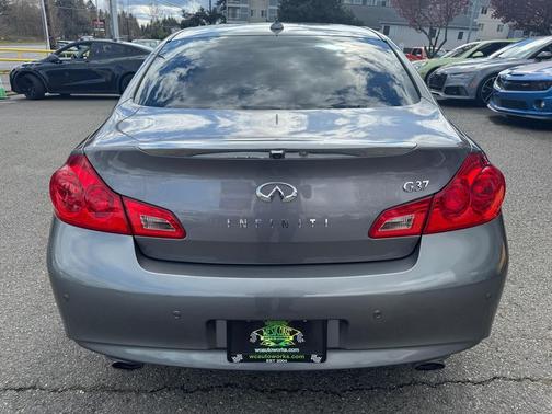 2013 INFINITI G37 Journey