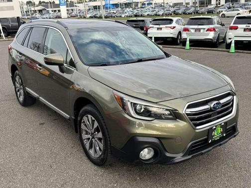 2018 Subaru Outback 2.5i Touring