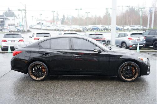 2015 INFINITI Q50 Sport