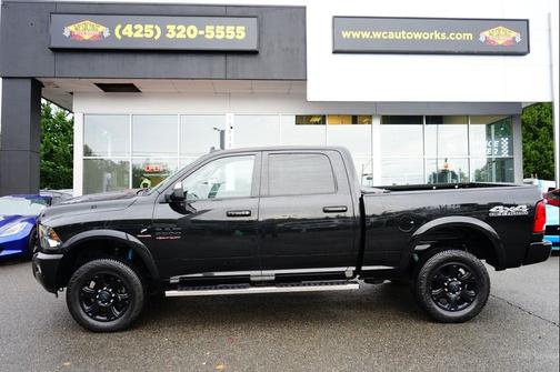 2017 RAM 2500 Big Horn Crew Cab 4x4 6'4' Box
