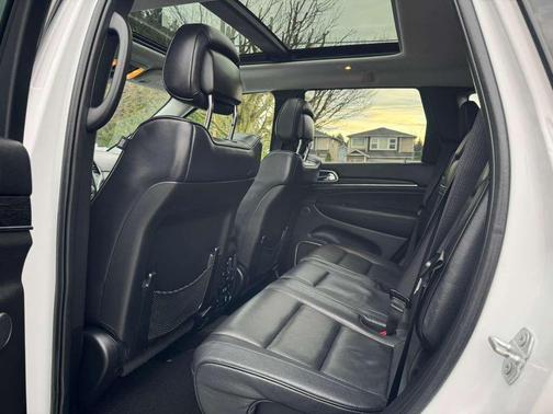 2017 Jeep Grand Cherokee Summit