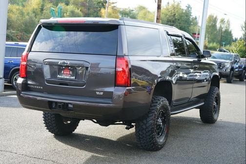 2018 Chevrolet Suburban LT